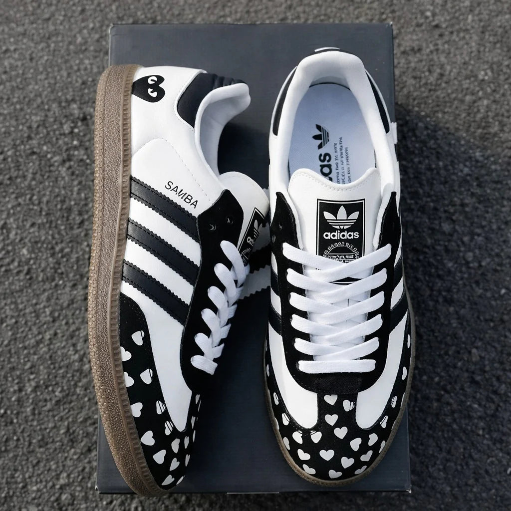 Samba Heart Sneakers - Women